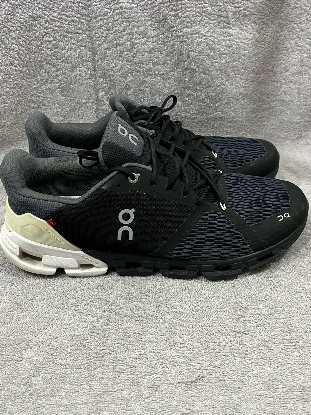 On Running Cloudflyer Black/White Running Shoes Men's sz 12.5
